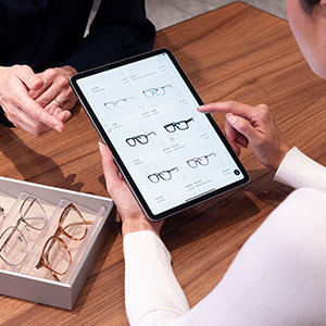 LUXOTTICA